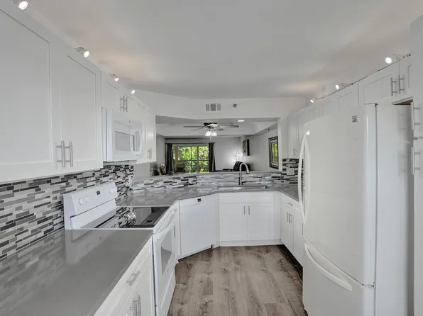 23344 S Carolwood Lane #6403, Boca Raton, FL 33428