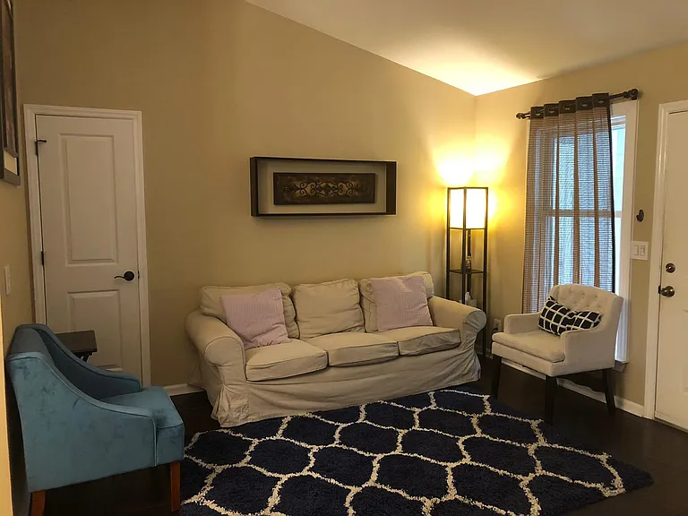 430 Queens Rd #131 — Photo 9