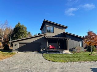 176 Wildewood Ln #17, Stowe, VT 05672