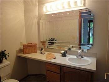 3rd image of 12402 SE 221st Pl