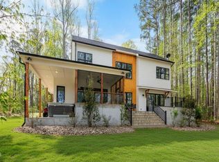 401 Oakwood Ln, Roxboro, NC 27574