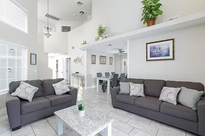 4195 Riker Ave — Photo 1