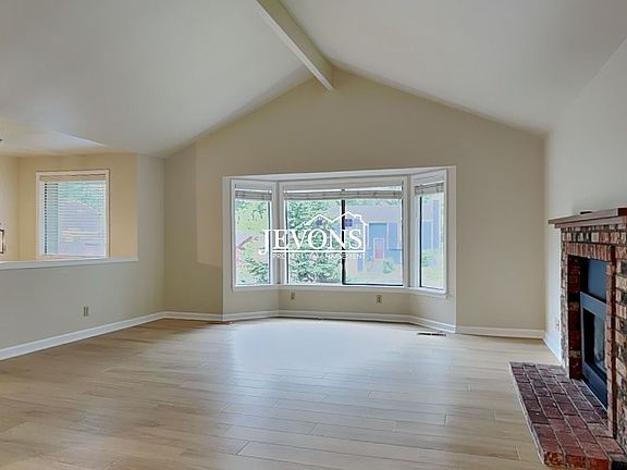 5th image of 802 S 31st St