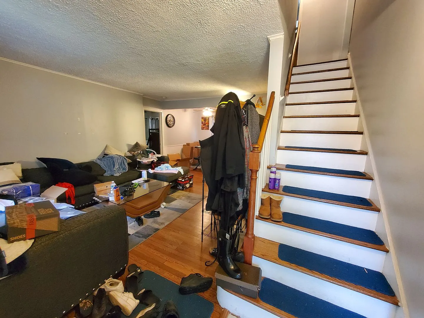 326LowerAlden — Photo 3