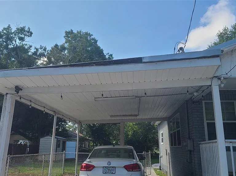 1703 E 29th Ave — Photo 35