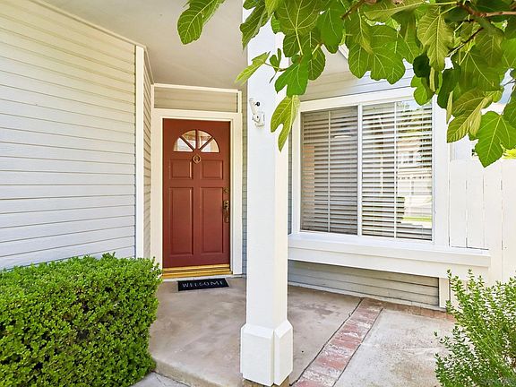 4th image of 14104 Stoney Gate Pl