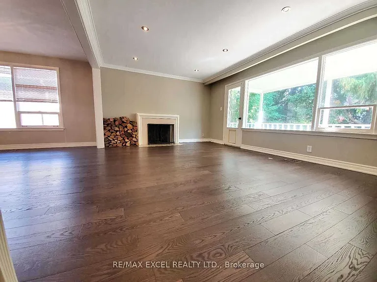 157 Fenn Ave — Photo 7