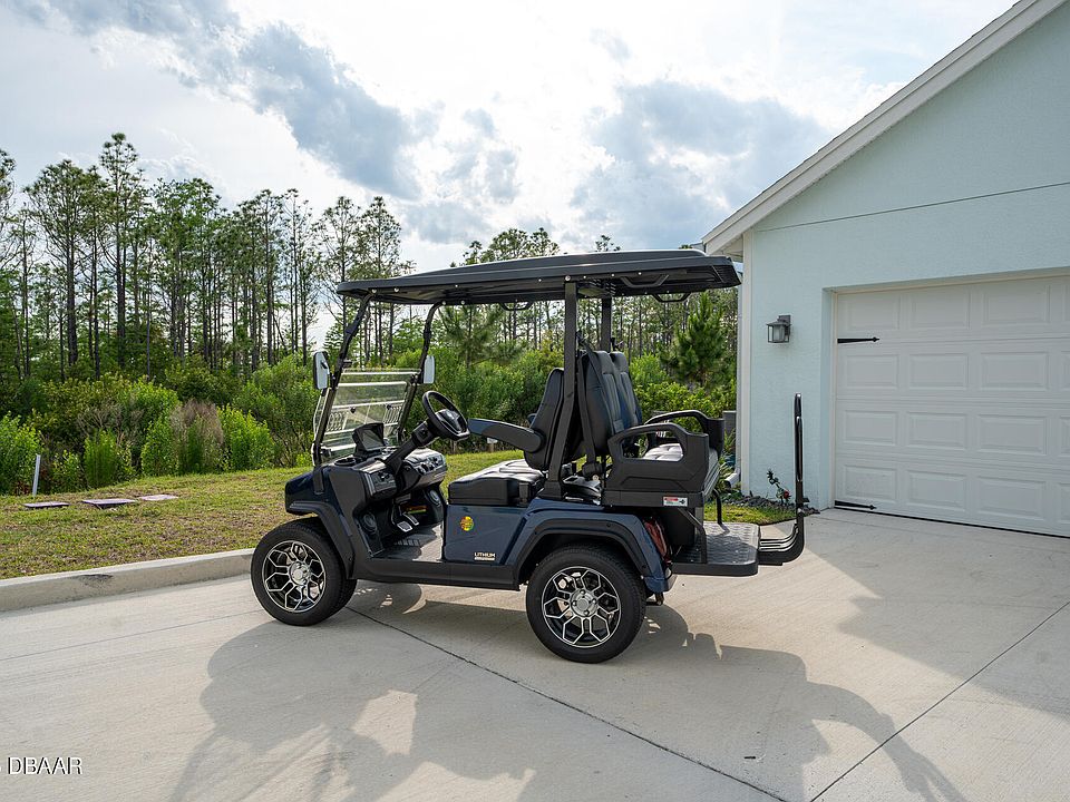 1st image of 375 Latitude Dr