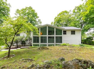 42 Curry Ln, Hyde Park, NY 12538