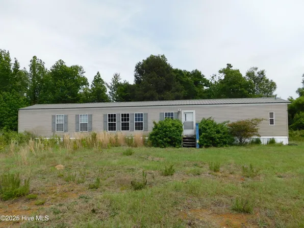 1154 King Road, McColl, SC 29570