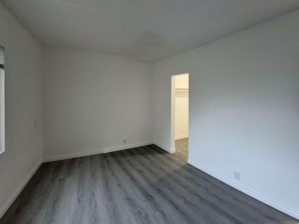 1731 Pico Blvd APT 24