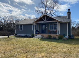 18 Castle Point Rd, Athens, NY 12015