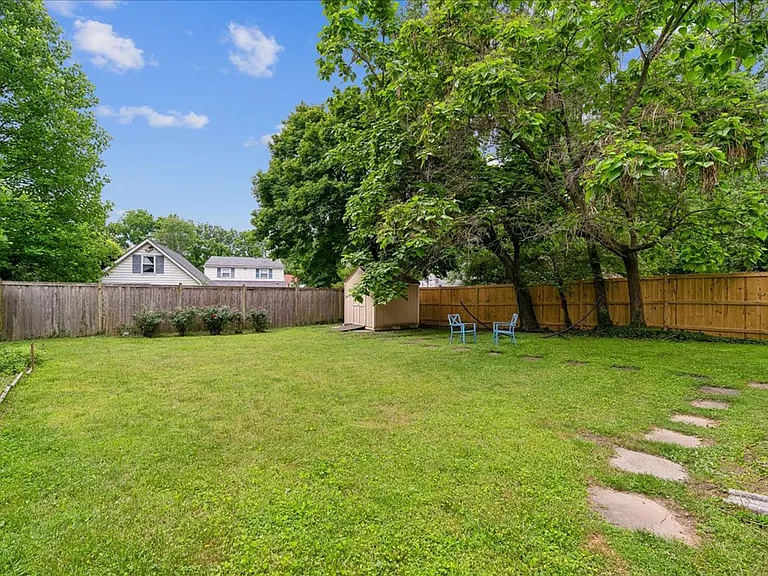 727 Grandin Ave — Photo 28