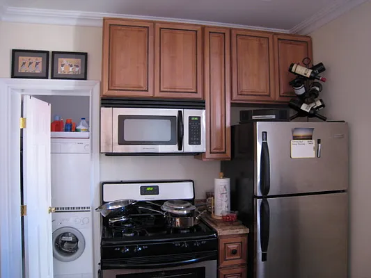 Rented by Cooper & Cooper Real Estate | media 8
