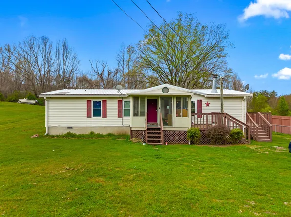 242 Cowan Ln, La Follette, TN 37766