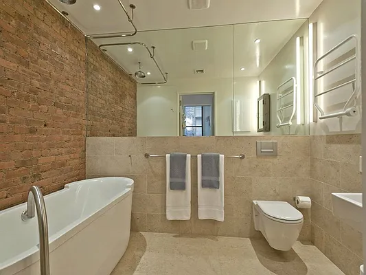 Sold by Sotheby's International Realty | media 7