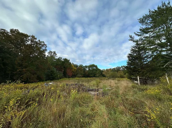18659 Stanaford Rd, Danese, WV 25831