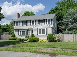 30 Shetland Rd, Marblehead, MA 01945