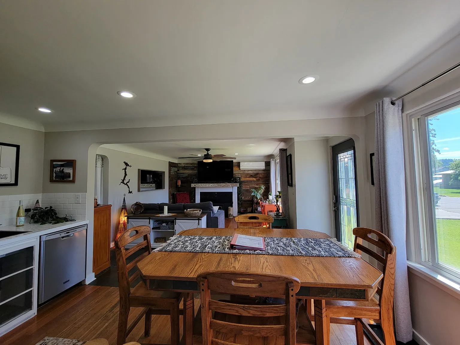 2 bed, 920 sqft, $1,680 — Photo 4