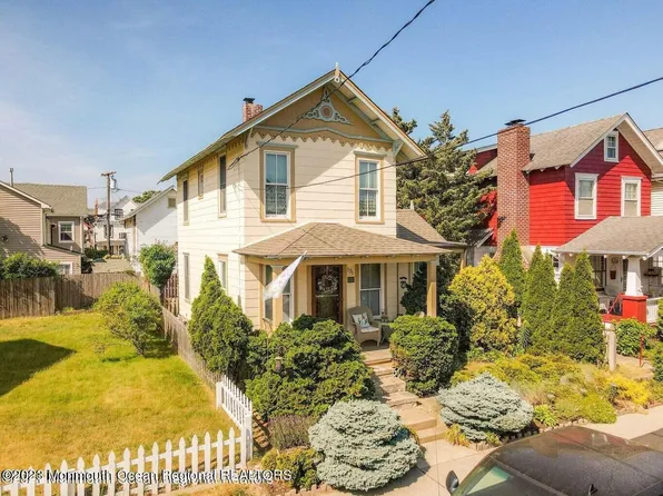 131 Cookman Ave, Ocean Grove, NJ 07756