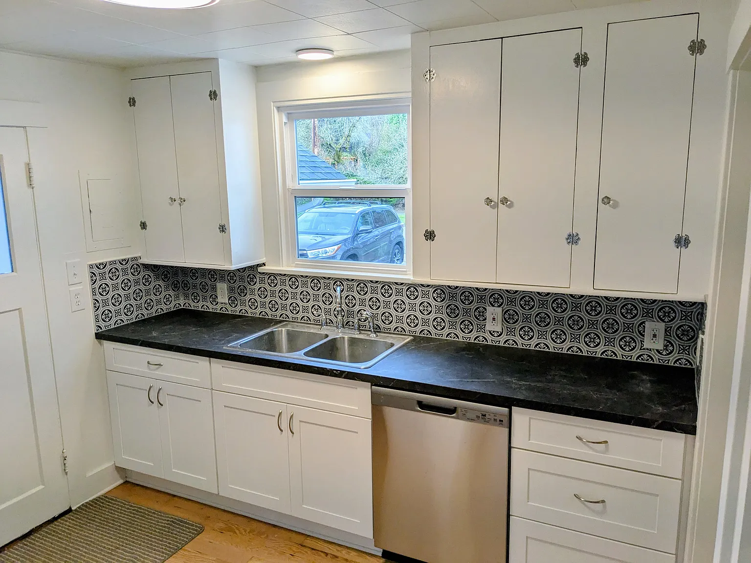 1 bed, 720 sqft, $1,550 — Photo 4