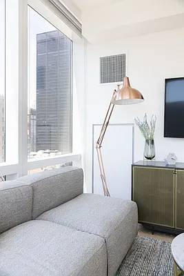 Rented by Greystar | media 61