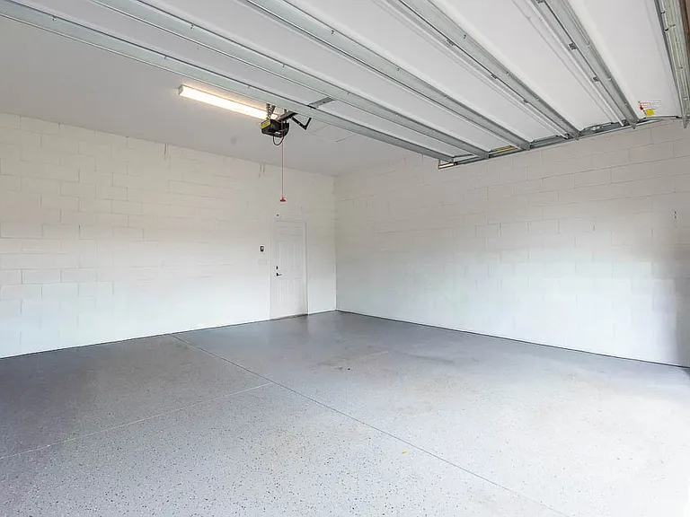 716 Moca Ln — Photo 28