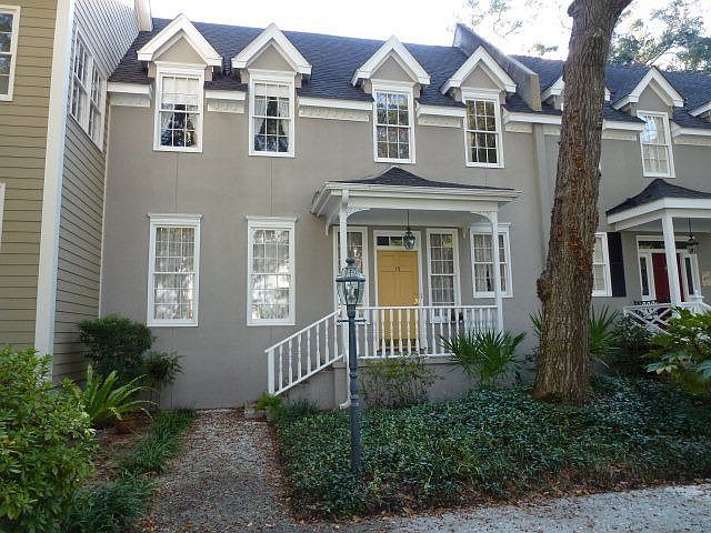 1st image of 798 Mallery St APT 15