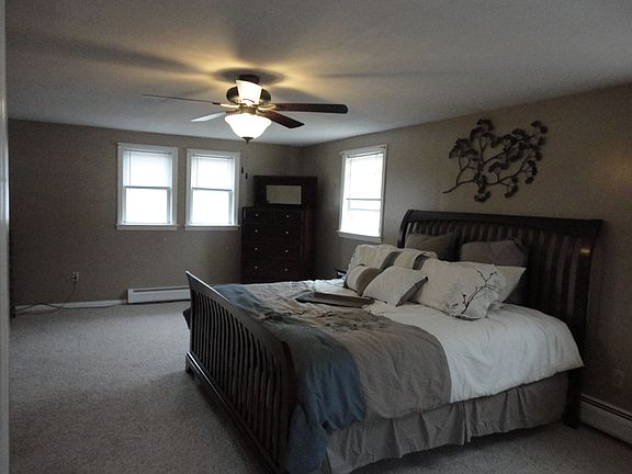large master bedroom