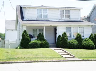294 E Main St, Mount Pleasant, PA 15666