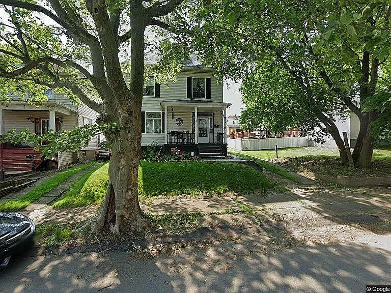 74 Byrer Ave photo 1
