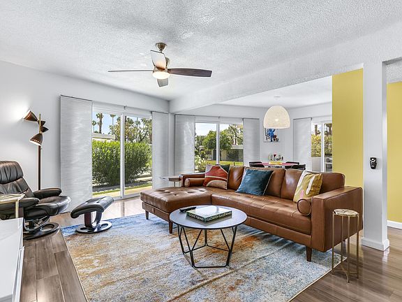 Living room, lots of light