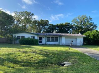 7401 Lakeland Blvd, Fort Pierce, FL 34951