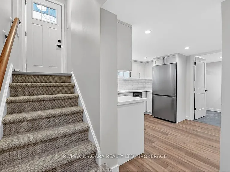 3548 Bond St #LOWER — Photo 5