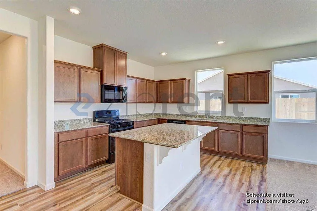 3 bed, 1508 sqft, $2,945 — Photo 4