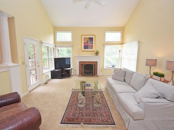 5th image of 2287 N Heather Hill Blvd