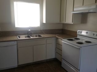 2800 Prescott Rd APT B, Modesto, CA 95350