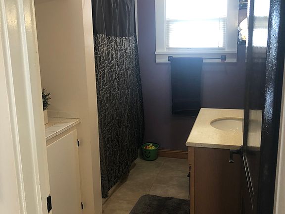 Main Bath