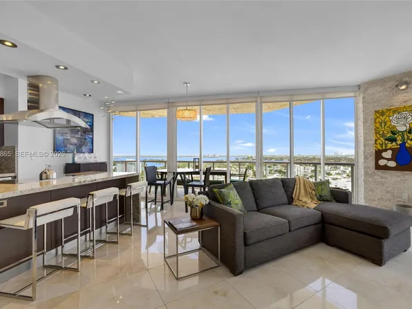 7330 Ocean Ter APT 2604, Miami Beach, FL 33141