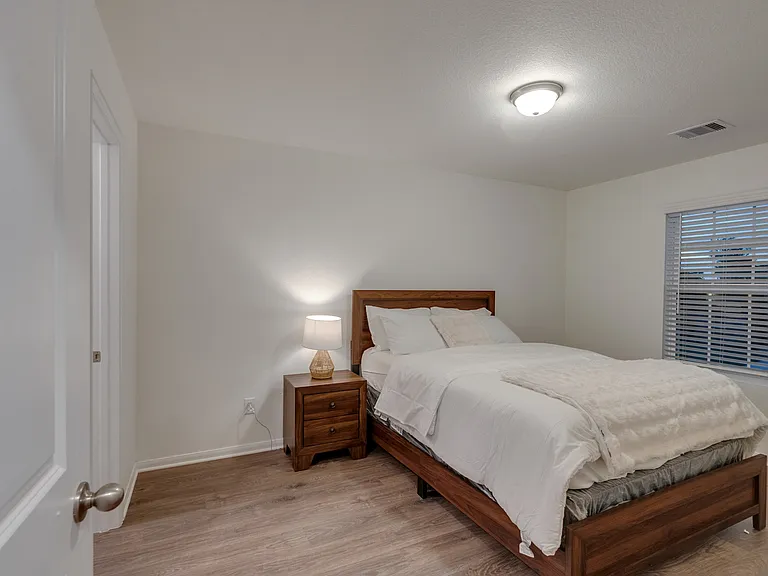 410 Magnolia Ln — Photo 29
