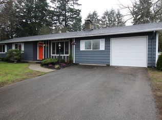18437 8th Ave S, Des Moines, WA 98148