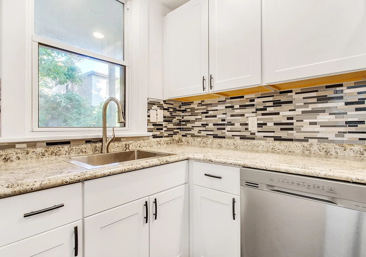 Updated Home with 3 Beds, 1.5 Baths, and Back Yard — Photo 3