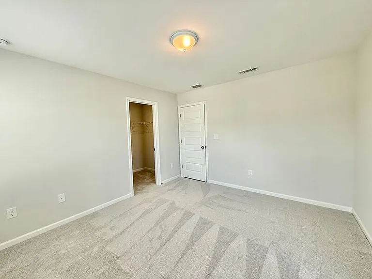 150 Cherry Blossom Ct — Photo 32