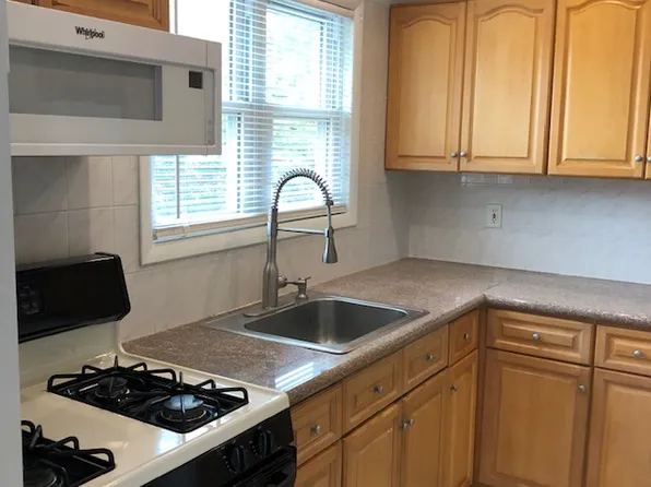 85 Van Buren Ave, Metuchen, NJ 08840