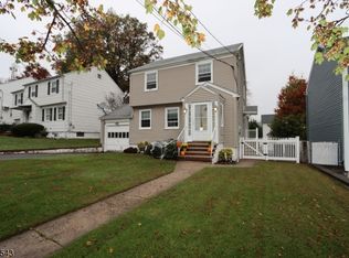 82 Ohlson Ave, Nutley, NJ 07110