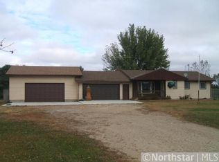 62594 253rd St, Litchfield, MN 55355