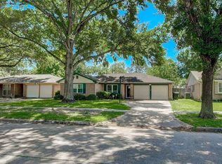 7535 Grape St, Houston, TX 77074