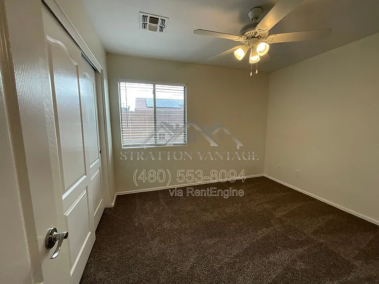 25654 W Satellite Ln — Photo 36