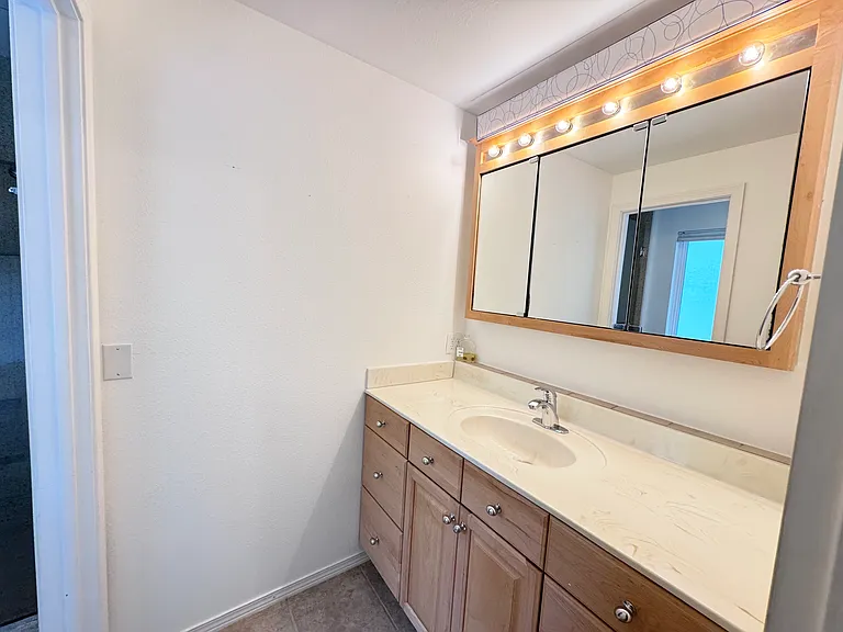 13502 NE 190th Pl — Photo 13