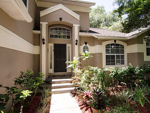 3rd image of 2740 Kinloch Dr